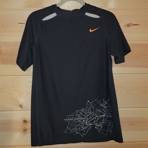 EUC NIKE Dri-Fit Tshirt Boys Large